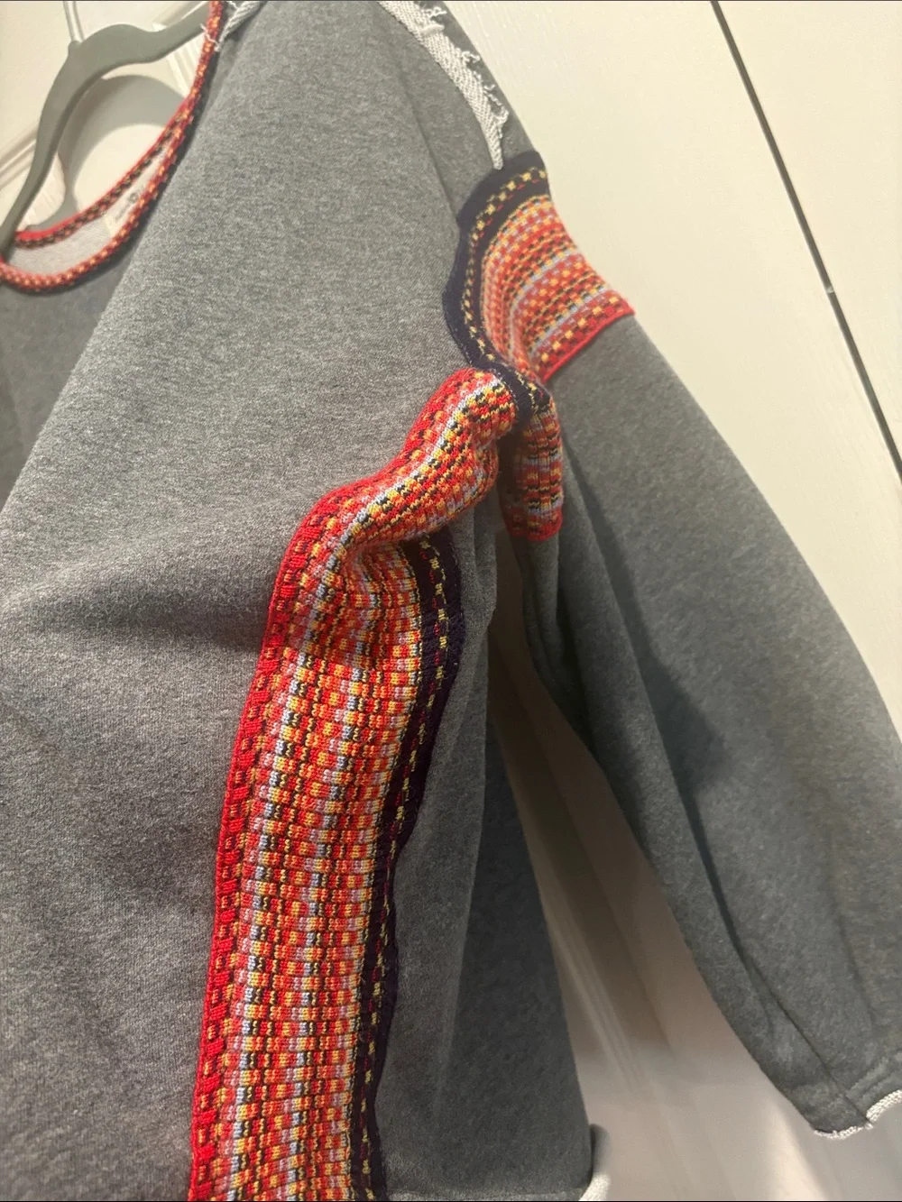 NATURAL LIFE Grey Crewneck Sweater with Red & Orange Trim - Size Small - Picture 6 of 9